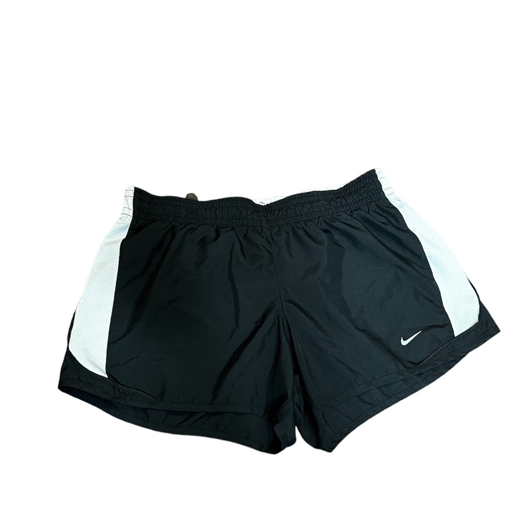 Nike dri-fit athletic black white nike running sports shorts size M